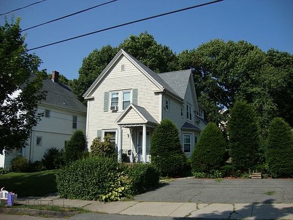 3rd image of 78 Goddard St #1