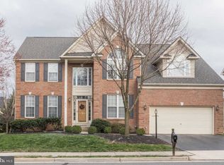 818 Saddleback Pl NE, Leesburg, VA 20176