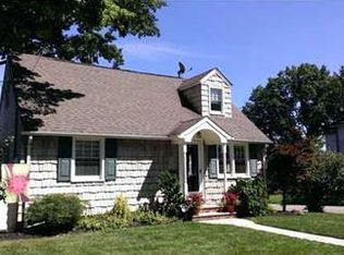 814 Ridgedale Ave, Woodbridge, NJ 07095