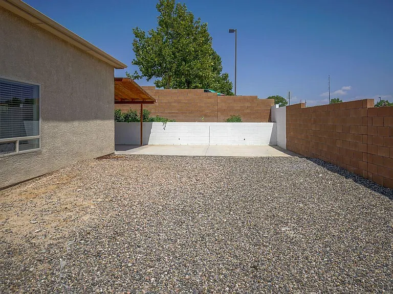 2045 N Ensenada Cir SE — Photo 30