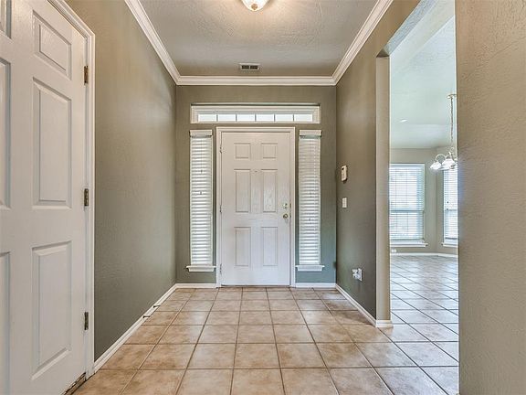 4th image of 17628 Palladium Ln
