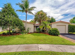 376 NW 103rd Way, Plantation, FL 33324