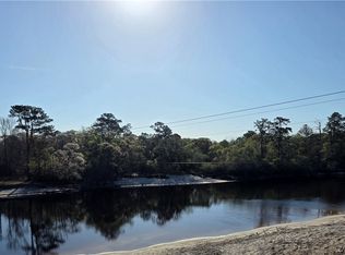 82 High Way, Waynesville, GA 31566