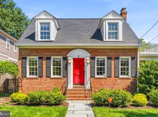 1 W Mason Ave, Alexandria, VA 22301
