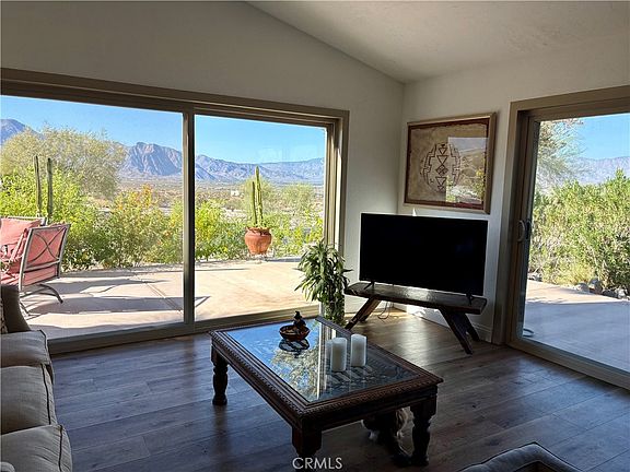 2nd image of 1905 Rams Hill Dr