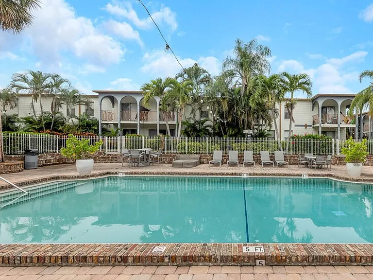 4401 W Kennedy Blvd #ID1369906P — Photo 49