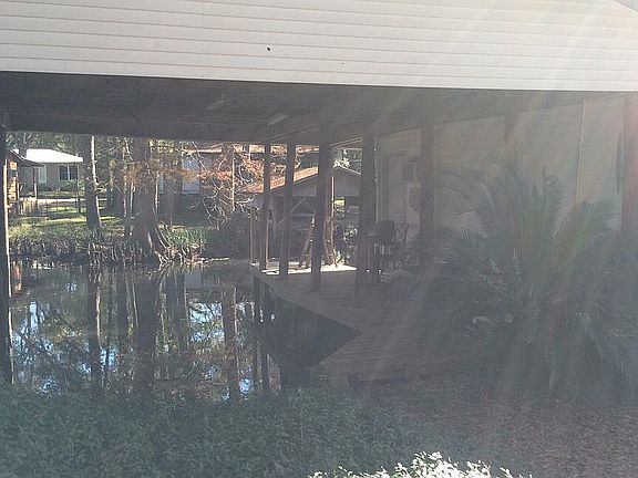 Boat slip