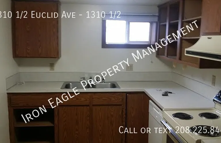1310 1/2 S Euclid Ave #1310-1/2 — Photo 3