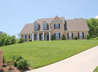 767 Deep Woods Ln, Seymour, TN 37865
