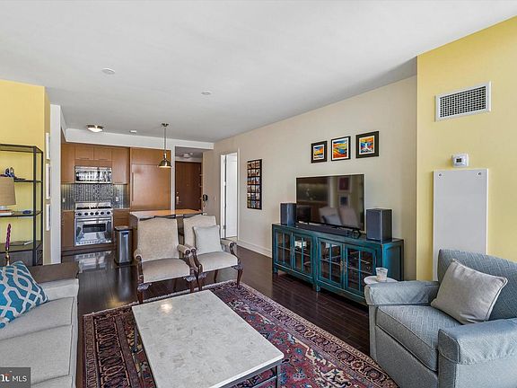 5th image of 1414 S Penn Sq Unit 10C