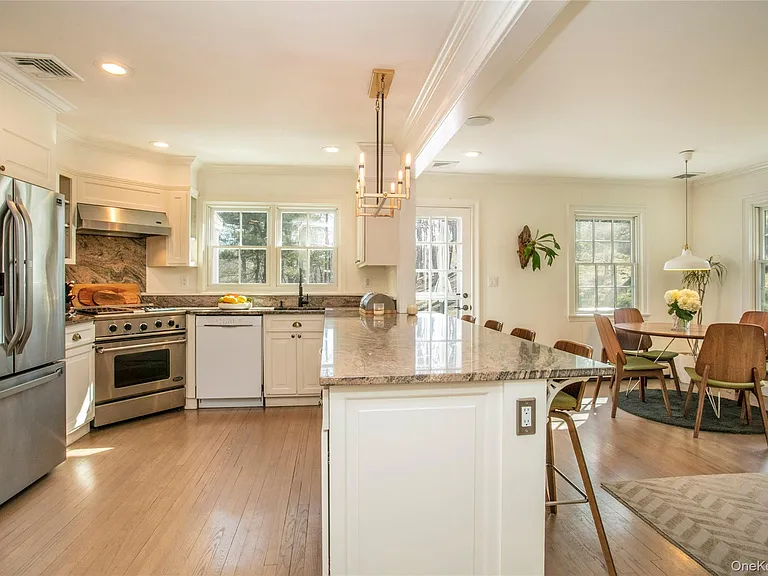 5 Hoffman Rd — Photo 12