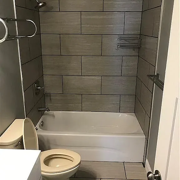1327 Prospect St #D — Photo 7