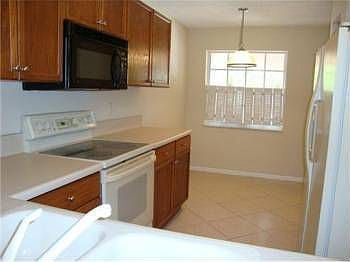 4th image of 9301 NW 55th St