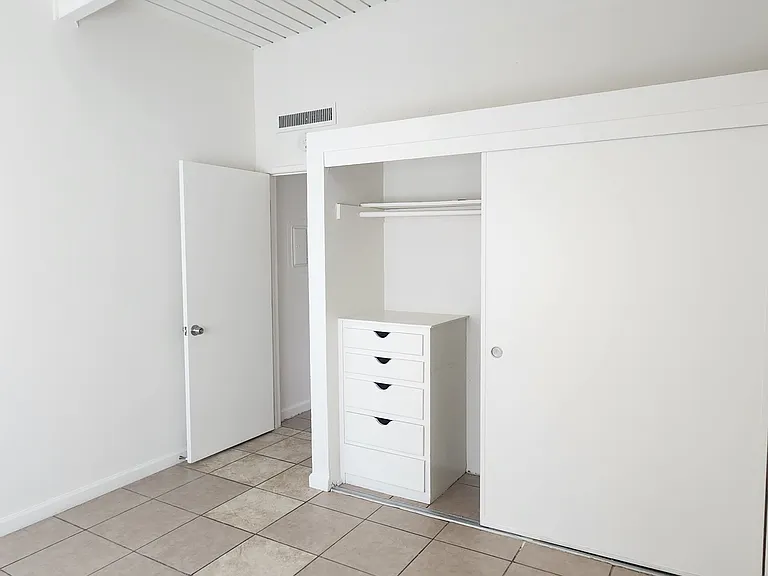 70033 Mirage Cove Dr #6 — Photo 10