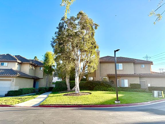 3rd image of 2287 Lago Ventana