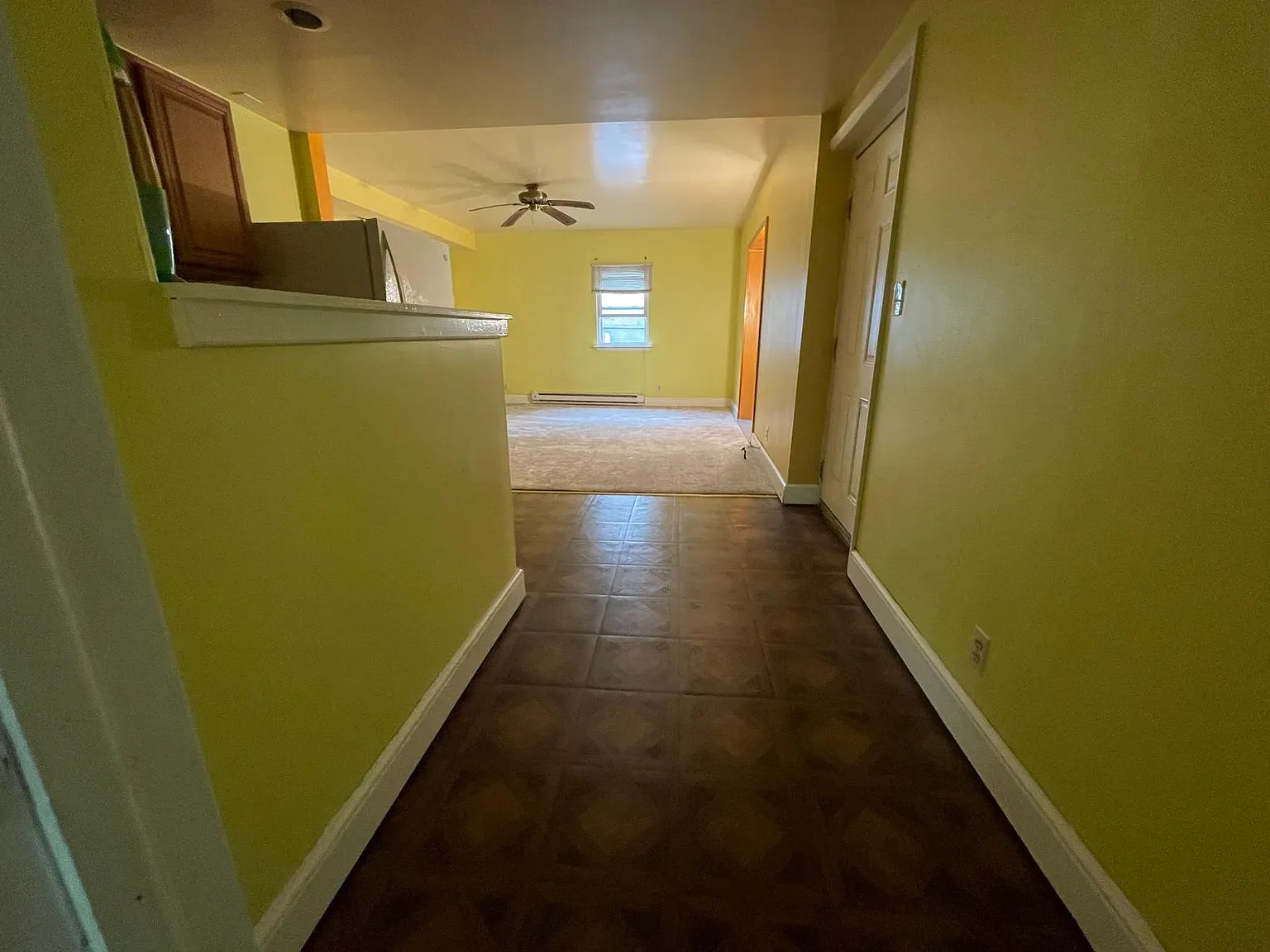 1 bed, 700 sqft, $1,299 — Photo 3