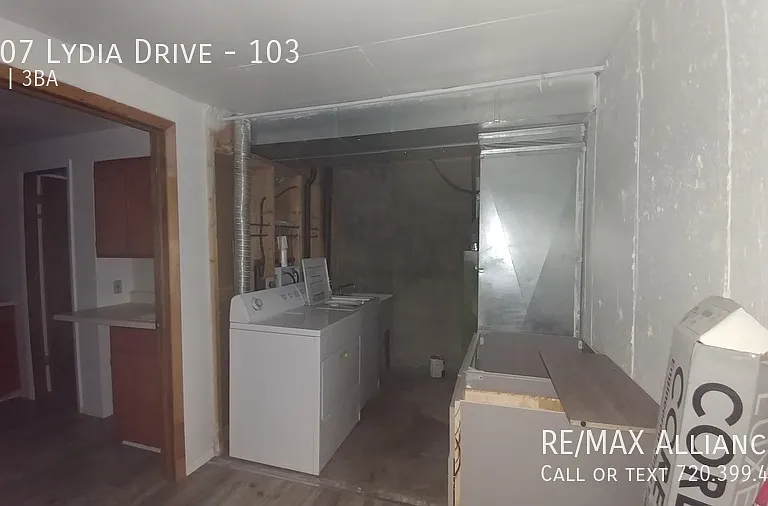 1807 Lydia Dr #103 — Photo 5