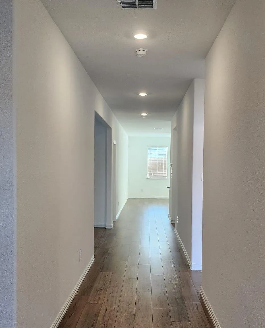 1422 Mesquite Ln — Photo 2