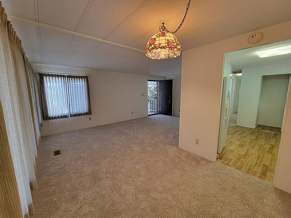 5th image of 6080 Nob Hill Dr
