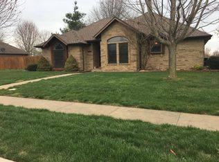 2641 N Honeysuckle Way, Springfield, MO 65802