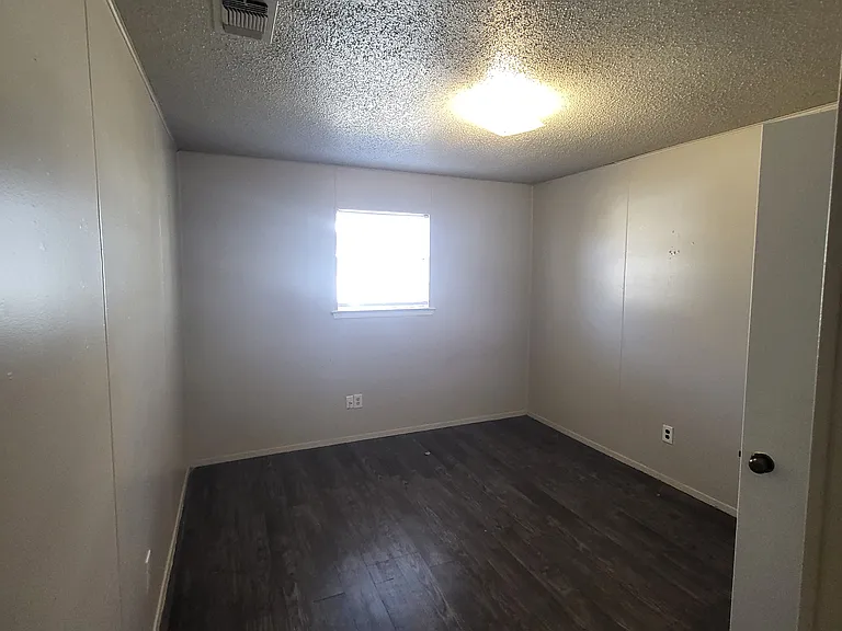 403 Wyeth St #A — Photo 10