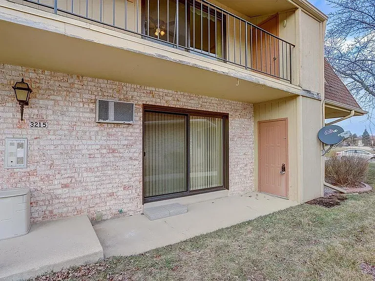 3215 W Mangold Ave #C — Photo 26