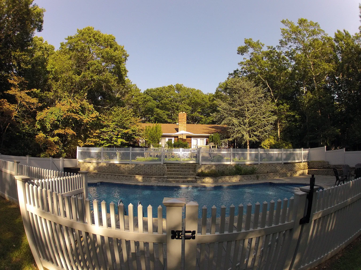 Hidden Gem Summer Rental in Southampton — Photo 4