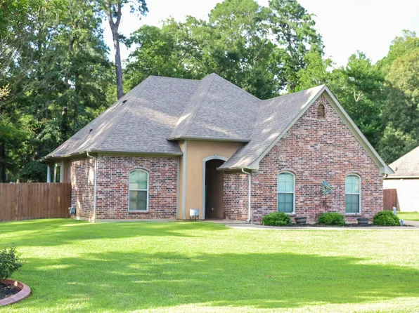 1101 Bear Creek Dr, Haughton, LA 71037