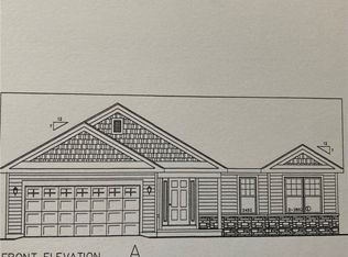 372 Avery Park Ln, Rochester, NY 14612