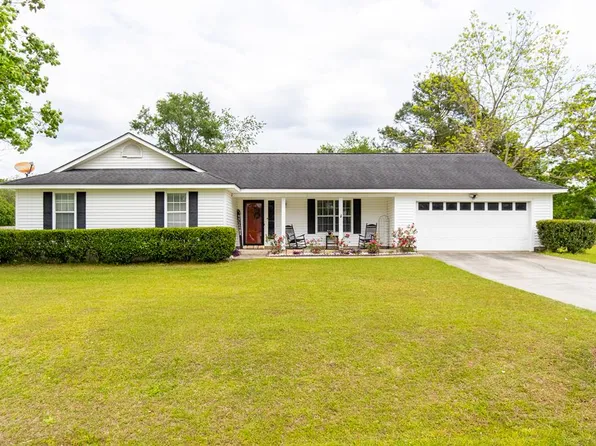 3943 Foxridge Dr, Valdosta, GA 31605