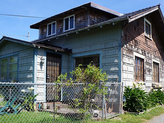 2nd image of 4737 Meyers Ave