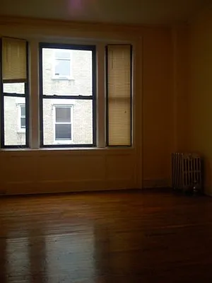 Rented by City Connections Realty | media 4