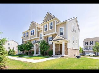 4585 Bradley Cir, Troy, MI