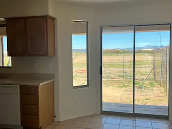 16015 S Yava Rd, Arizona City, AZ 85123