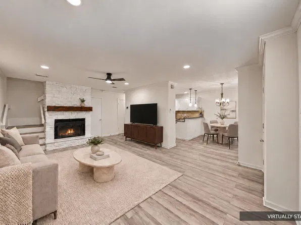 2711 Grants Lake Blvd APT 42, Sugar Land, TX 77479