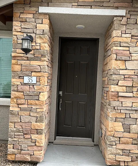 25 Barbara Ln #35 — Photo 1
