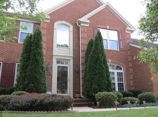 12215 James Madison Ln, Glenn Dale, MD 20769