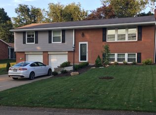 1997 Carriage Hill Rd, Allison Park, PA 15101