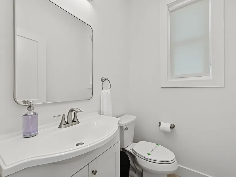 113 N Brighton Ave — Photo 17