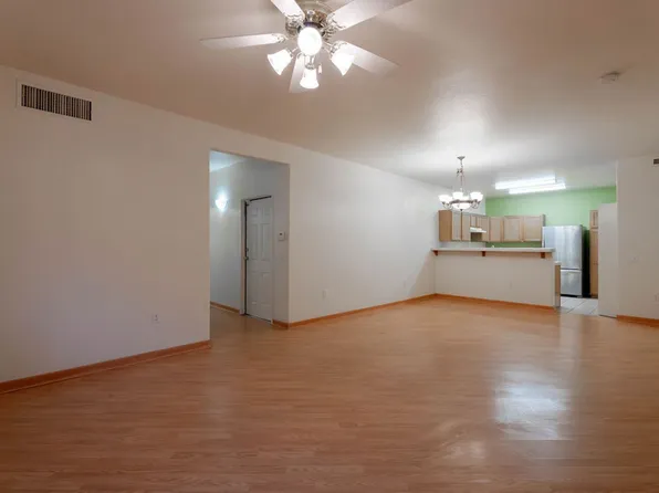 2153 Jasper Bluff St Unit 103, Las Vegas, NV 89117