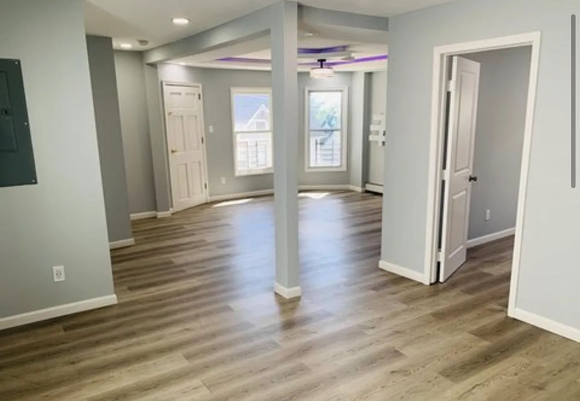 4 bed, 1220 sqft, $1,600 — Photo 3