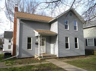 407 W Lincolnway Rd, Morrison, IL 61270