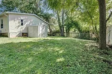 504 E Southern Dr — Photo 12