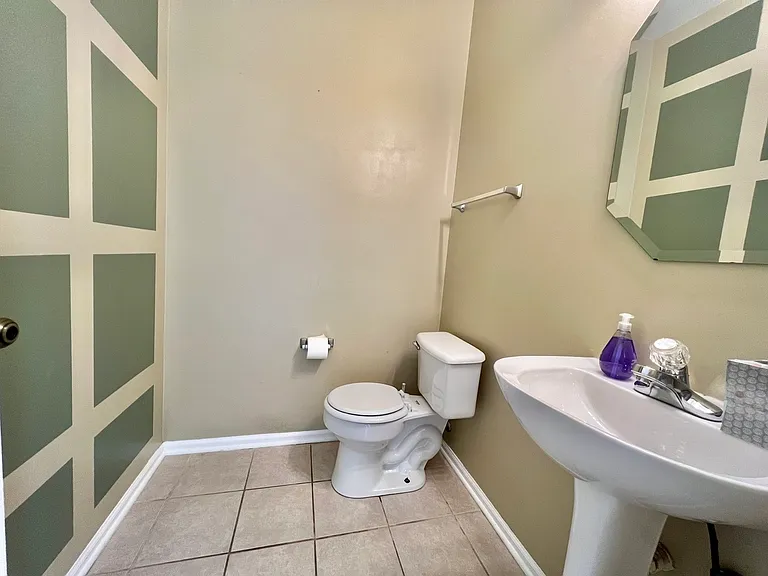 2841 White Thorn Cir — Photo 15