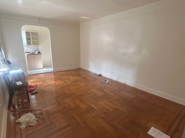 11 W 172nd St APT 6
