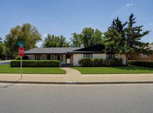 802 W 6th St, Idalou, TX 79329