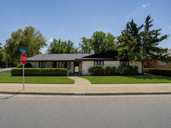 802 W 6th St, Idalou, TX 79329