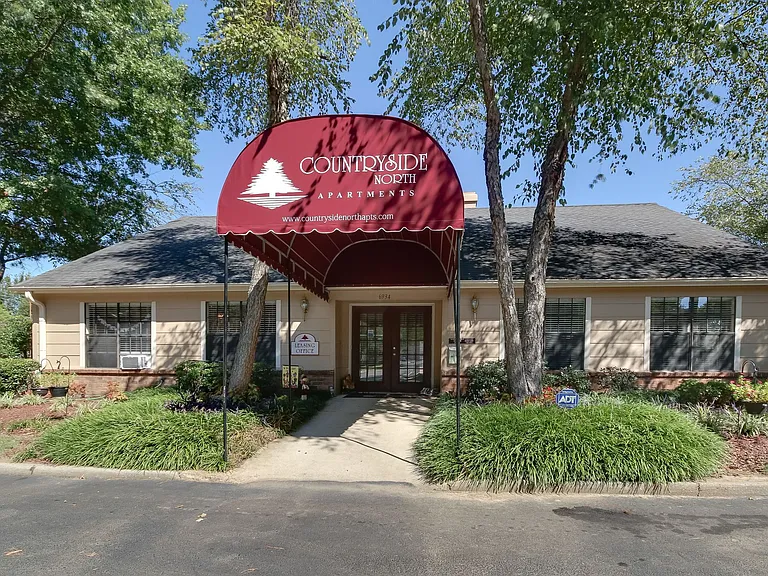Countryside North Apartments — Photo 14