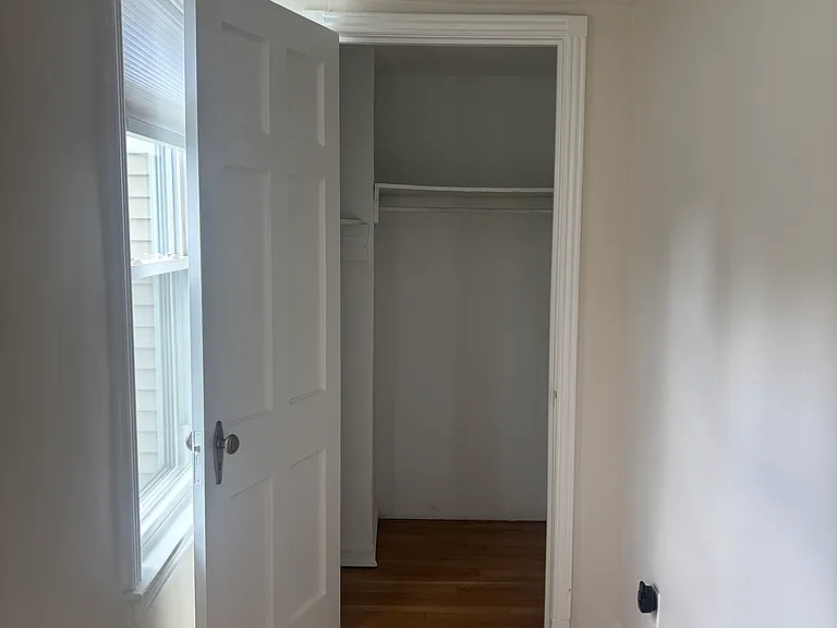 32700 Aurora Rd — Photo 21