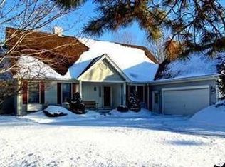 753 Jaycox Rd, Avon Lake, OH 44012